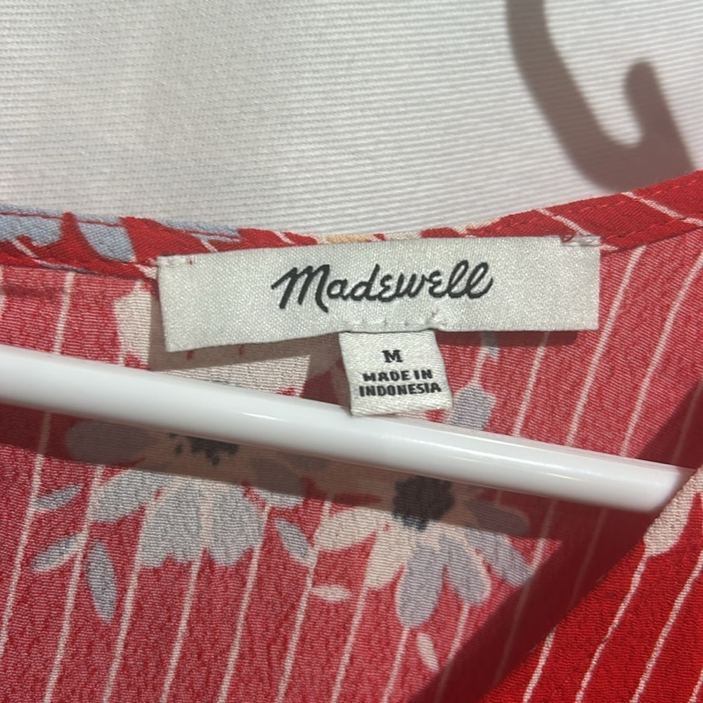 MADEWELL Women’s Red Blouse with Flower Pattern Size Medium - Picture 3 of 8